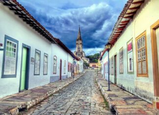 Cidade de Goiás se prepara para receber simbolicamente os Poderes do Estado